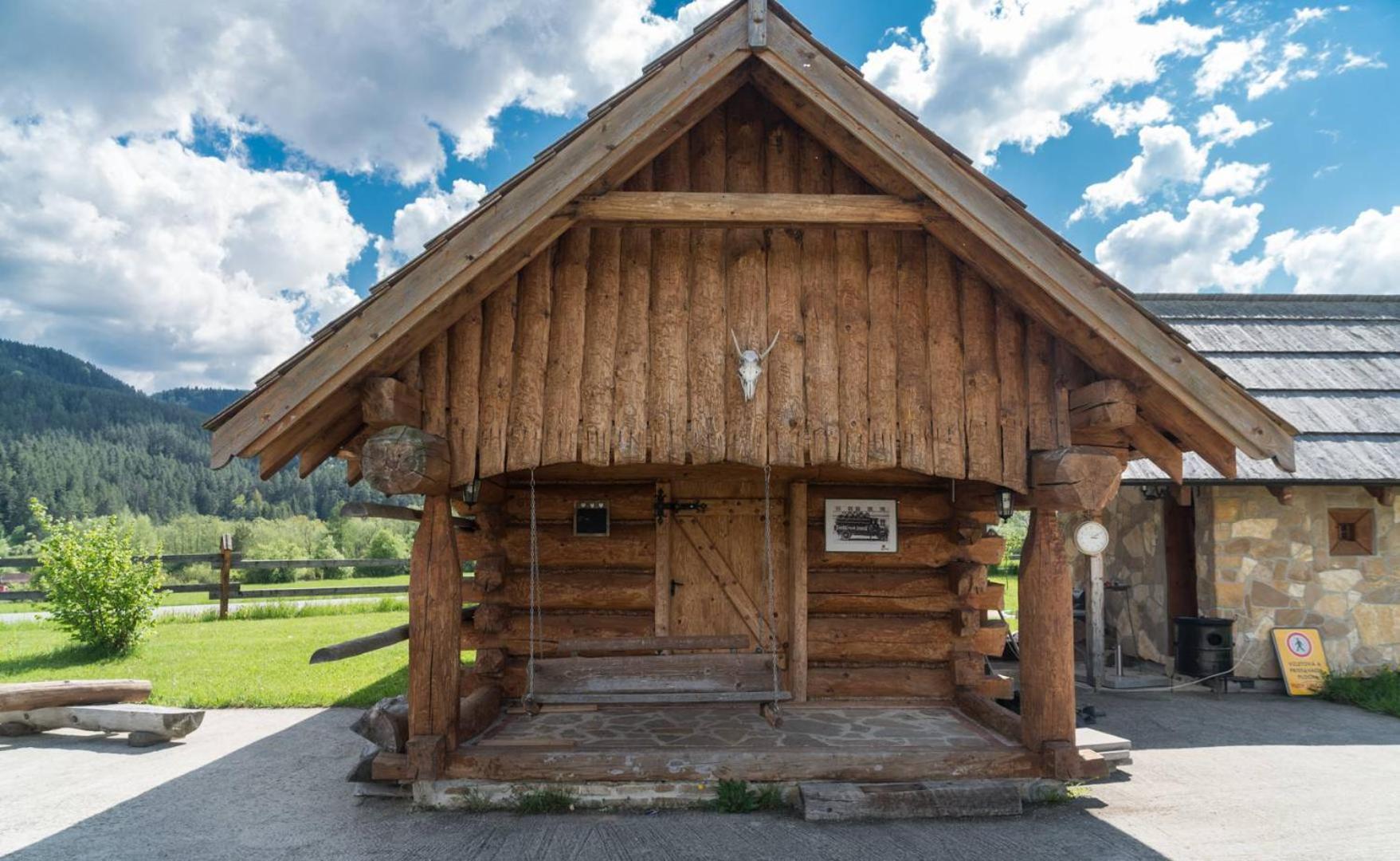 Penzion Maly Majer Podlesok Hotel Hrabusice Bagian luar foto