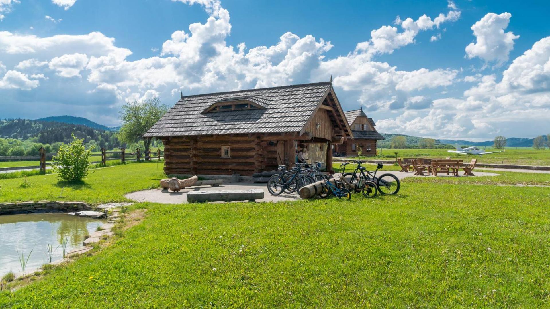 Penzion Maly Majer Podlesok Hotel Hrabusice Bagian luar foto